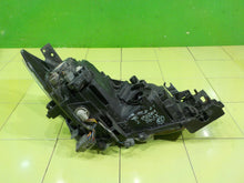 Laden Sie das Bild in den Galerie-Viewer, Frontscheinwerfer Mazda 3 9981224900 Xenon Links Scheinwerfer Headlight SCH5917975398vb