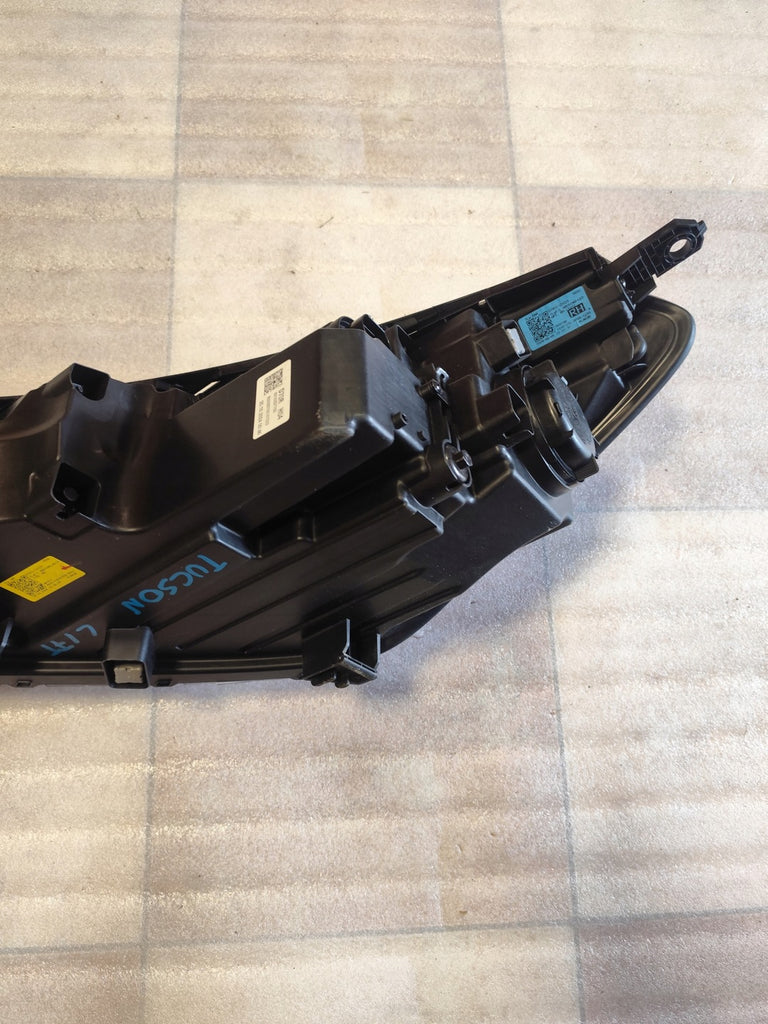 Frontscheinwerfer Hyundai Tucson 92101D7700 Rechts Scheinwerfer Headlight SCH1245823014vs