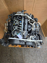 Load image into Gallery viewer, Motor Audi CAHA 2.0 TDI 170PS 125kW 133TKm 2011 Diesel Engine Komplett
