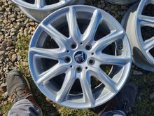 Load image into Gallery viewer, 4x Alufelge 16 Zoll 6.5" 5x112 48ET Glanz Silber KBA48662 VW Rim Wheel FEL9284537797wr
