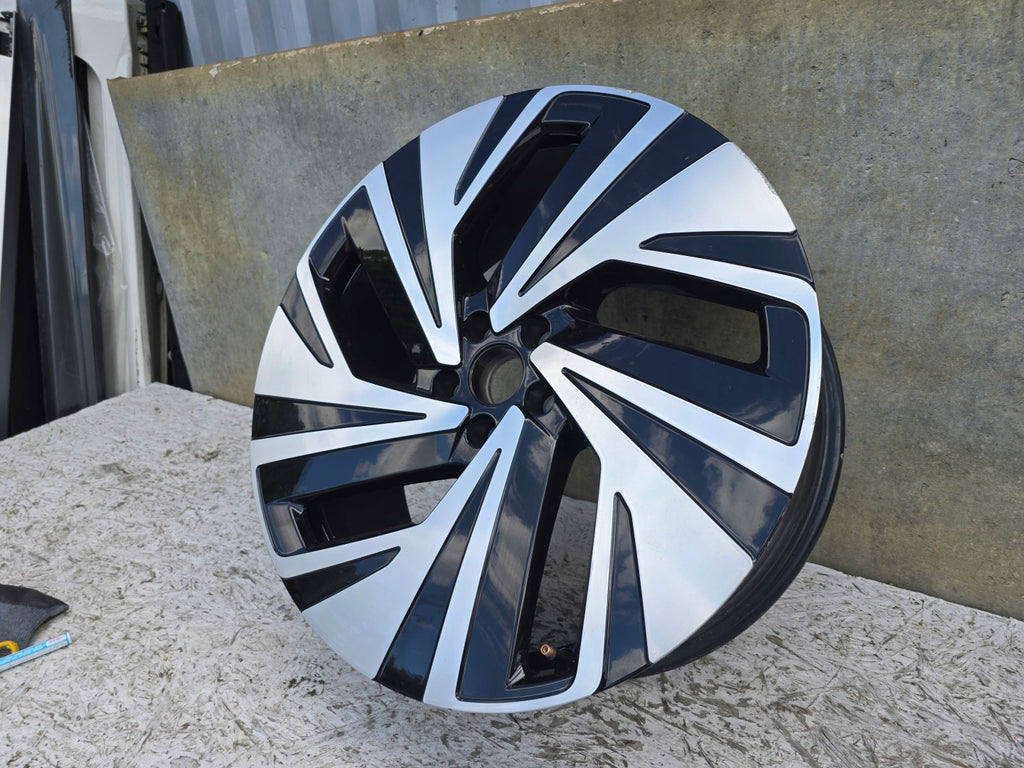 1x Alufelge 21 Zoll 8.5" 5x112 11A601025B VW Id.3 Id.4 Rim Wheel FEL7634808757le