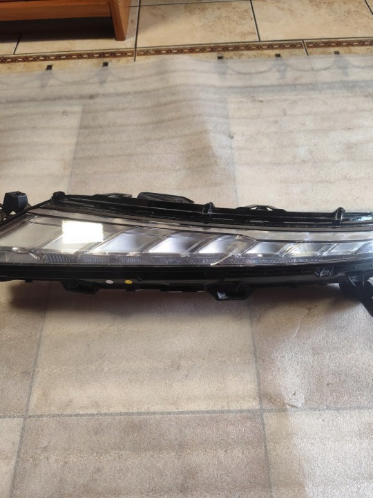 Frontscheinwerfer Mitsubishi Eclipse Cross I EDM92205010 Links Headlight SCH9805605809tn