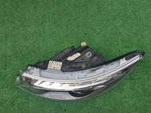 Laden Sie das Bild in den Galerie-Viewer, Frontscheinwerfer Mercedes-Benz Vito W447 A4479069700 Full LED Links Headlight SCH1038378444wd