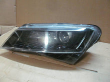 Laden Sie das Bild in den Galerie-Viewer, Frontscheinwerfer Skoda Superb III 3V1941015B Links Scheinwerfer Headlight