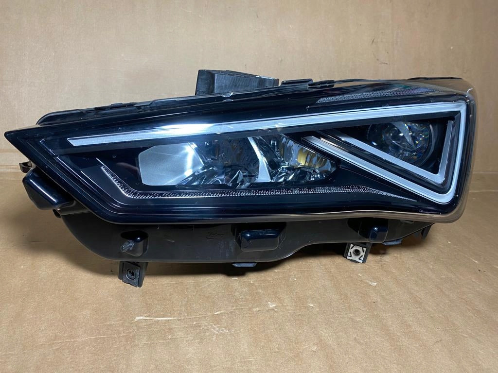 Frontscheinwerfer Seat Leon 5FB941007F Links Scheinwerfer Headlight