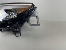 Load image into Gallery viewer, Frontscheinwerfer VW 10B941006B Full LED Rechts Scheinwerfer Headlight SCH5653823007el