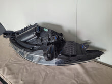 Laden Sie das Bild in den Galerie-Viewer, Frontscheinwerfer Renault Captur I 260107244R Rechts Scheinwerfer Headlight SCH2894345581ct