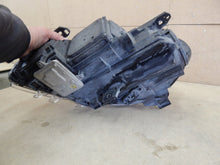 Load image into Gallery viewer, Frontscheinwerfer Mercedes-Benz W246 A2468207261 Bi-Xenon Rechts Headlight SCH5404772195oj
