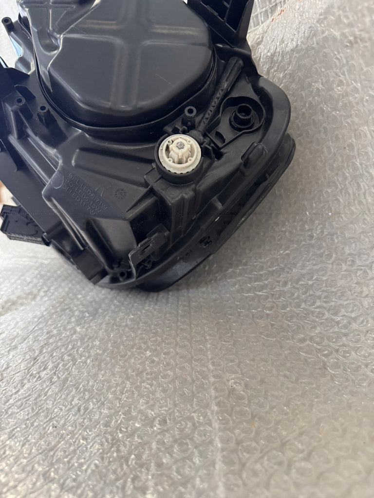 Frontscheinwerfer VW Golf VII 5G1941082G Full LED Ein Stück (Rechts oder Links) SCH1256590778dh