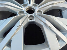 Load image into Gallery viewer, 1x Alufelge 17.5 Zoll 7.0" 5x112 38ET 3G0601025AB VW Passat Alltrack B8 FEL2632417694tl