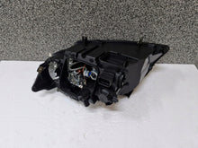 Laden Sie das Bild in den Galerie-Viewer, Frontscheinwerfer BMW 3 E91 E90 72025849 Rechts Scheinwerfer Headlight SCH1606686317ty