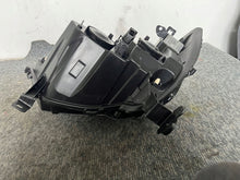 Laden Sie das Bild in den Galerie-Viewer, Frontscheinwerfer Opel Movano B Master III 260105567 Rechts Headlight SCH7206998772em