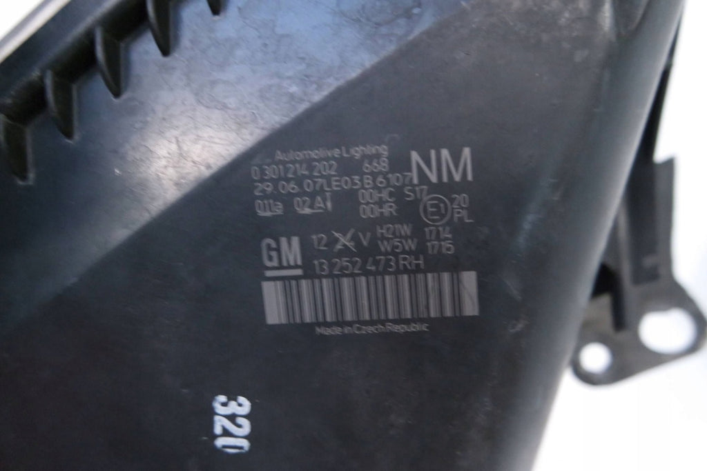 Frontscheinwerfer Opel Zafira B 0301214202 13252473 Rechts Headlight SCH8463591727nc