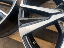 Laden Sie das Bild in den Galerie-Viewer, 1x Alufelge 18 Zoll 5x114.3 Toyota Rav 4 Rim Wheel FEL9836015097lc