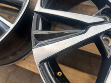 Laden Sie das Bild in den Galerie-Viewer, 1x Alufelge 18 Zoll 5x114.3 Toyota Rav 4 Rim Wheel FEL9836015097lc