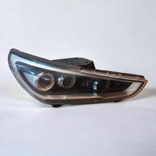 Laden Sie das Bild in den Galerie-Viewer, Frontscheinwerfer Hyundai I30 III 92102-G4100 LED Rechts Scheinwerfer Headlight