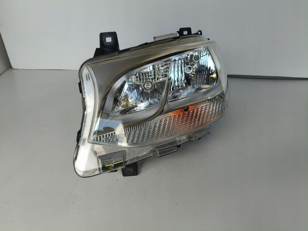 Frontscheinwerfer Mercedes-Benz Sprinter A9109060000 Links Headlight SCH1701796095nw