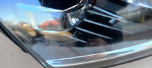 Laden Sie das Bild in den Galerie-Viewer, Frontscheinwerfer Skoda Octavia III 5E1941018F Rechts Scheinwerfer Headlight SCH1131207154pr