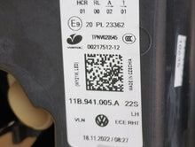 Laden Sie das Bild in den Galerie-Viewer, Frontscheinwerfer VW I 11B941005A Links Scheinwerfer Headlight SCH8895855988ww