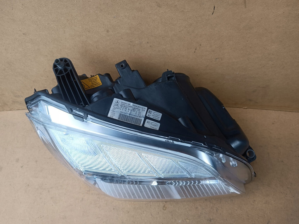 Frontscheinwerfer Mercedes-Benz X204 W204 A2048205461 Xenon Rechts Headlight