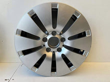 Laden Sie das Bild in den Galerie-Viewer, 1x Alufelge 16 Zoll 6.5&quot; 5x112 38ET Silber A2054010100 Mercedes-Benz Rim Wheel