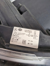 Laden Sie das Bild in den Galerie-Viewer, Frontscheinwerfer Mercedes-Benz Vito A4479063301 Rechts Scheinwerfer Headlight SCH4644691191ok