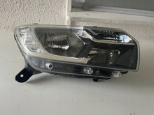 Laden Sie das Bild in den Galerie-Viewer, Frontscheinwerfer Dacia Logan Sandero II 260108435R Rechts Headlight