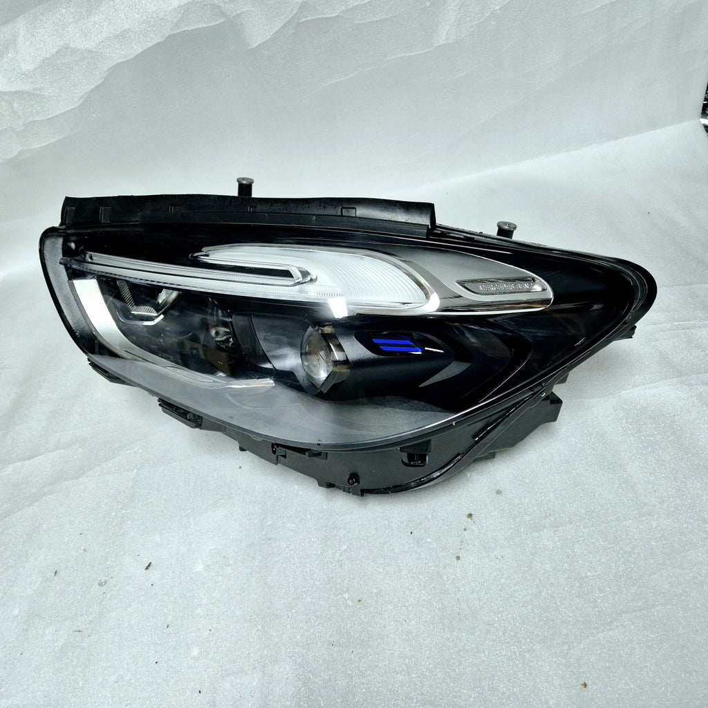 Frontscheinwerfer Mercedes-Benz A2479061304 Full LED Links Headlight SCH9016769371is