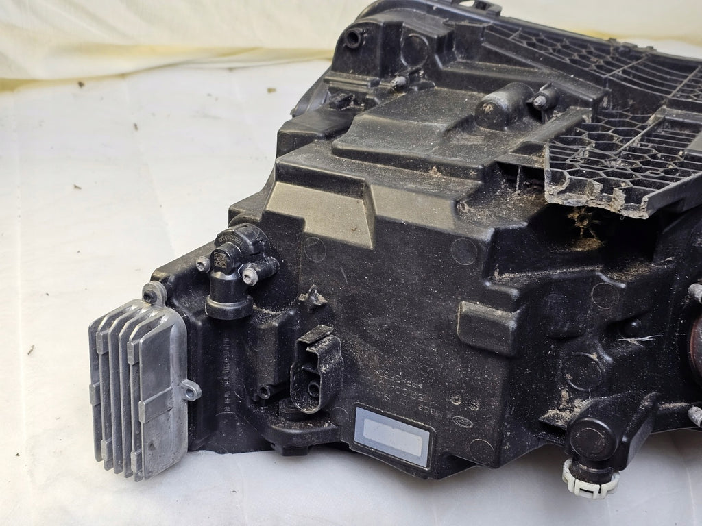 Frontscheinwerfer Skoda Superb III 3V1941016D 992941571AA LED Rechts Headlight