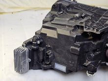 Laden Sie das Bild in den Galerie-Viewer, Frontscheinwerfer Skoda Superb III 3V1941016D 992941571AA LED Rechts Headlight