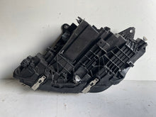 Load image into Gallery viewer, Frontscheinwerfer BMW 2 Active Tourer U06 5A42248 LED Rechts Headlight