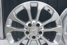 Laden Sie das Bild in den Galerie-Viewer, 4x Alufelge 17 Zoll 6.5" 5x112 38ET Silber A1564011700 Mercedes-Benz Rim Wheel FEL9341666349tq