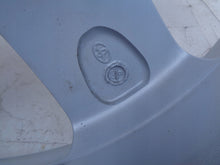 Laden Sie das Bild in den Galerie-Viewer, 1x Alufelge 17 Zoll 7.0&quot; 5x114.3 45ET Toyota Rim Wheel