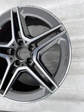 Laden Sie das Bild in den Galerie-Viewer, 1x Alufelge 18 Zoll 7.5&quot; 5x112 49ET A1774011500 Mercedes-Benz W177 Rim Wheel
