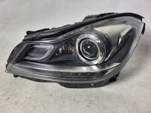 Load image into Gallery viewer, Frontscheinwerfer Mercedes-Benz W204 A2048204339 Xenon Links Headlight SCH9295304920ya
