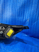 Laden Sie das Bild in den Galerie-Viewer, Frontscheinwerfer Kia Sportage LED Rechts Scheinwerfer Headlight SCH3722754279ap