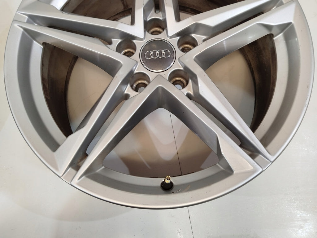 1x Alufelge 18 Zoll 8.0" 5x112 8W0601025R Audi A4 B9 Rim Wheel FEL1998799709zk