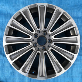 1x Alufelge 19 Zoll 8.0