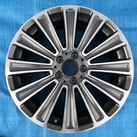 1x Alufelge 19 Zoll 8.0