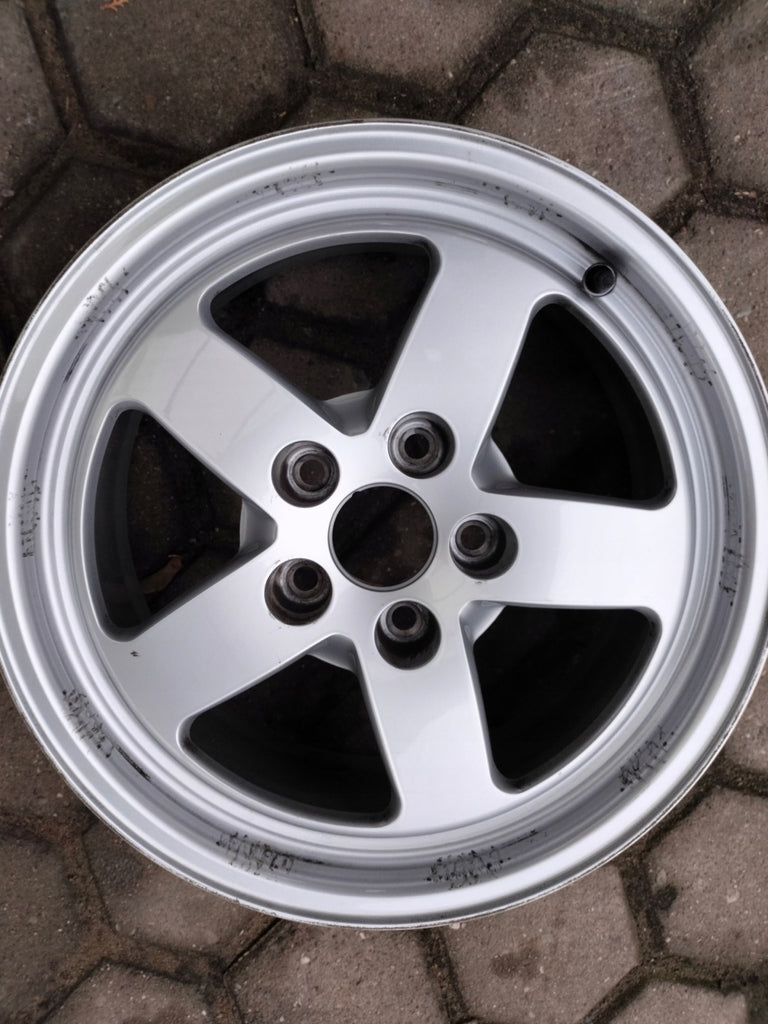 4x Alufelge 16 Zoll 7.0" 5x112 35ET Glanz Silber 8W0601025 Audi Rim Wheel FEL5377095885kq