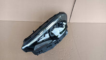 Laden Sie das Bild in den Galerie-Viewer, Frontscheinwerfer Mercedes-Benz Gla A2479063504 LED Links Scheinwerfer Headlight