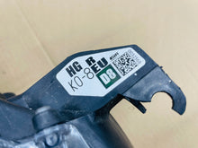 Load image into Gallery viewer, Frontscheinwerfer Toyota Yaris Rechts Scheinwerfer Headlight