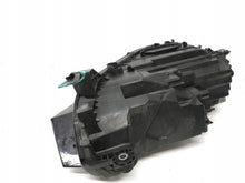 Laden Sie das Bild in den Galerie-Viewer, Frontscheinwerfer Skoda Octavia IV 5E4941015A Links Scheinwerfer Headlight SCH6909241875rs
