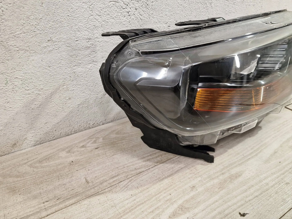 Frontscheinwerfer Ford Ranger Rechts Scheinwerfer Headlight