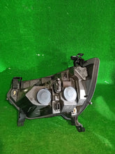 Laden Sie das Bild in den Galerie-Viewer, Frontscheinwerfer Renault Master I 260105567R Rechts Scheinwerfer Headlight SCH4654072408nn