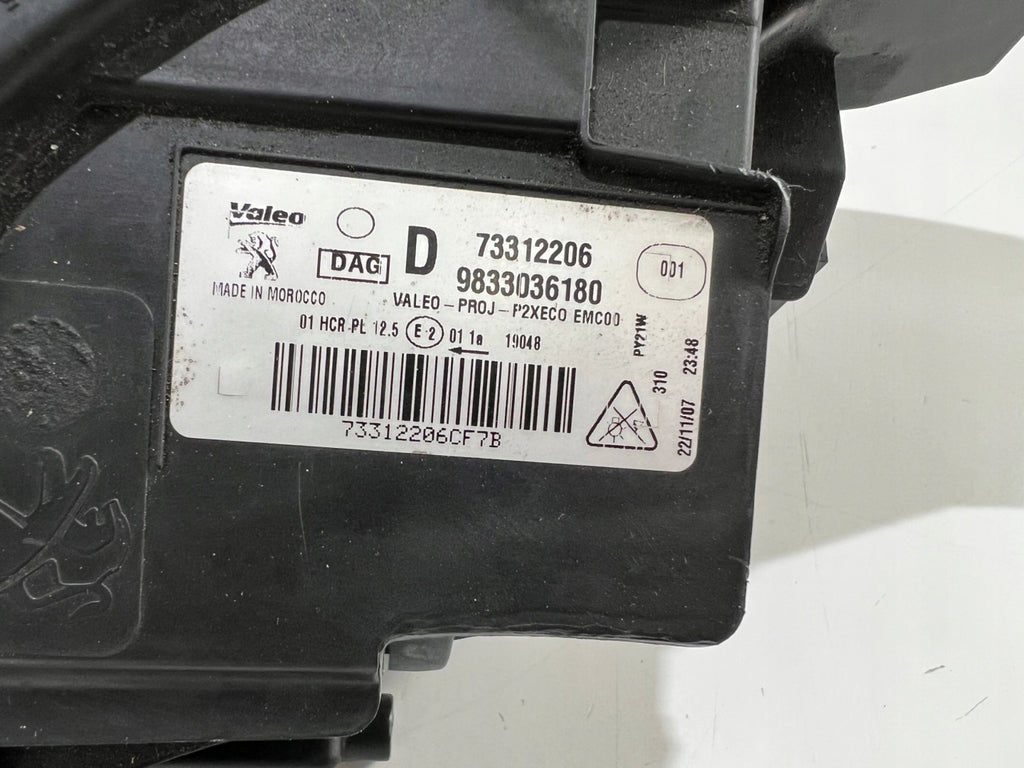 Frontscheinwerfer Peugeot 208 II 9833036180 Rechts Scheinwerfer Headlight SCH8493839213jo