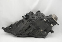Load image into Gallery viewer, Frontscheinwerfer Volvo V60 II Rechts Scheinwerfer Headlight SCH9372004191of