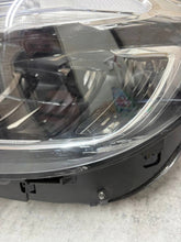 Laden Sie das Bild in den Galerie-Viewer, Frontscheinwerfer Mercedes-Benz W247 A2479065107 Links Scheinwerfer Headlight SCH2095107865gs