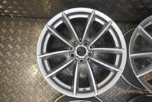 Laden Sie das Bild in den Galerie-Viewer, 4x Alufelge 18 Zoll 8.5" 5x112 44ET Glanz Silber 6880684 BMW X5 G05 G06 FEL1369618479cn