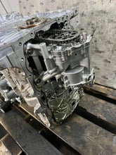 Laden Sie das Bild in den Galerie-Viewer, Zylinderkopf BMW G30 G01 G11 B48B20A 2.0 25TKm Benzin Unkomplett